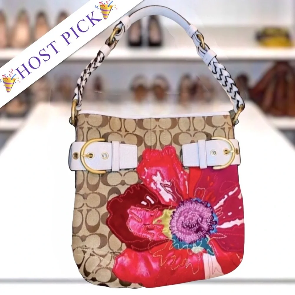 COACH RARE Vintage Khaki Signature Poppy Floral Appliqué Limited Edition